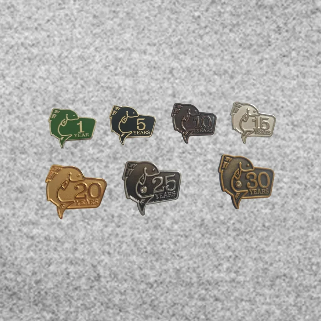 How to Use Custom Pin Badges for Events, Campaigns and Employee Recognition